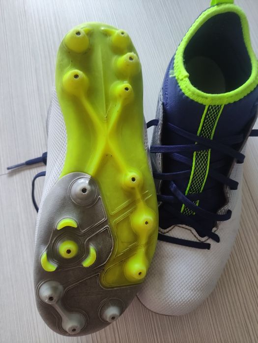 Зимни апрески за момче.Бутонки.Сандали