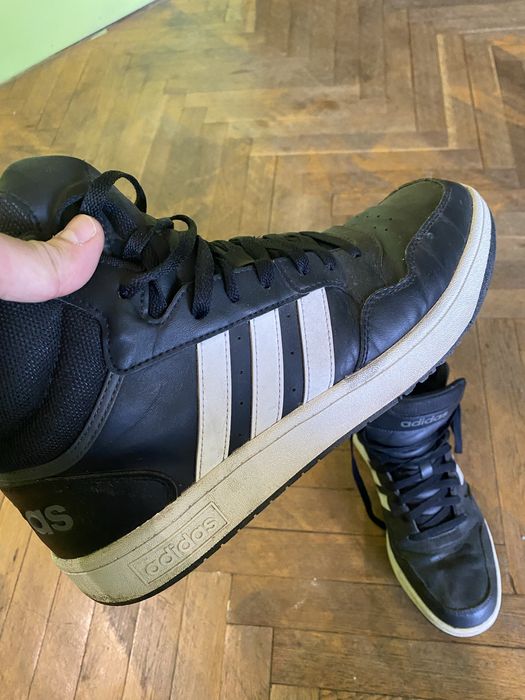 adidas Hoops 3.0 Mid