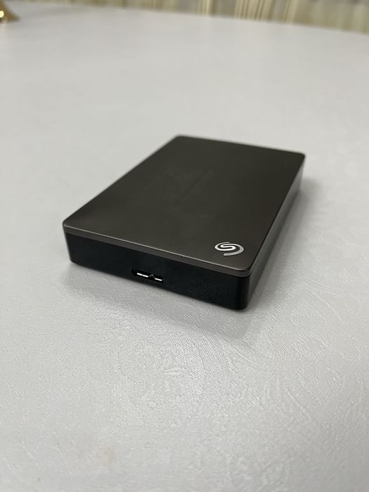 Жесткий диск 4ТБ (4000Gb)