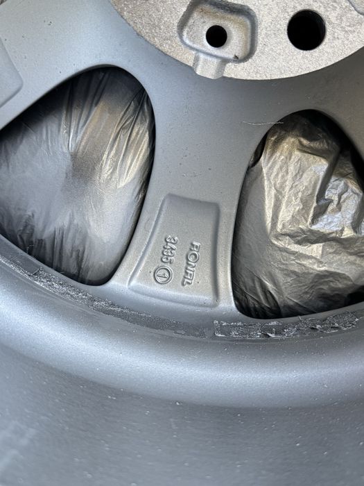 Джанти за BMW 17 цола 5х120 72.6 централен