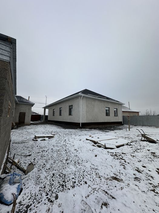 5 бөлмелі жер үй Комсомолда