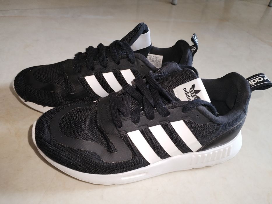 Маратонки Адидас