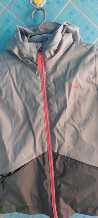 Куртка демисезонная