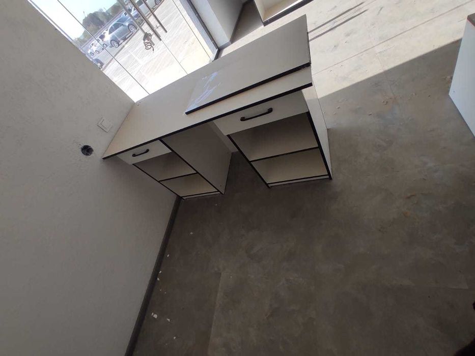 Мебель для магазина