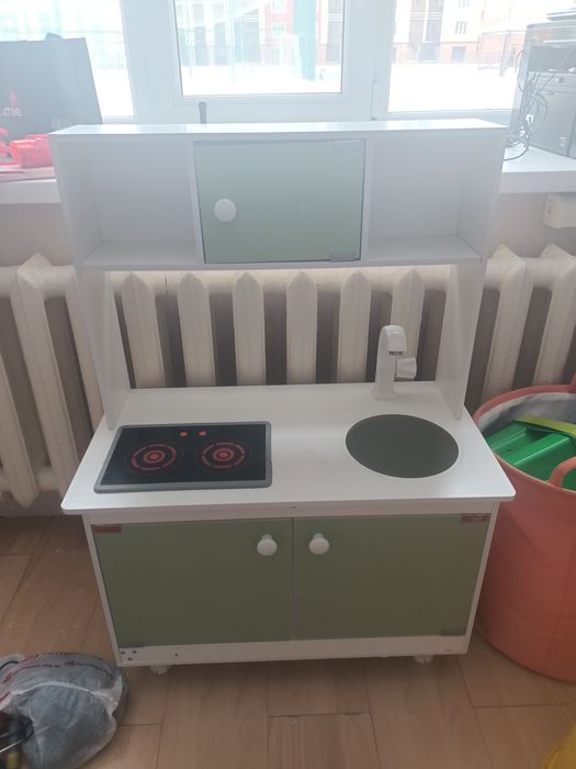 Кухонный гарнитур игрушечный