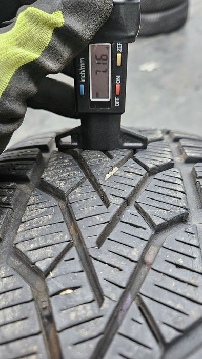 4бр гуми 205 55 16 семперит