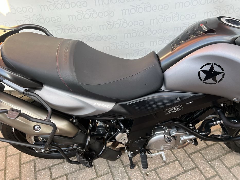Motoideea vinde SUZUKI VSTROM 650 ABS 2016  Rate  Garantie