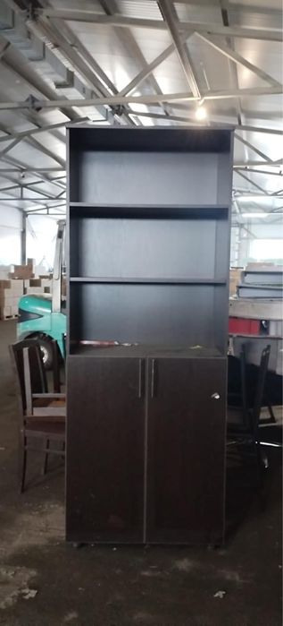 Распродажа офисной мебели