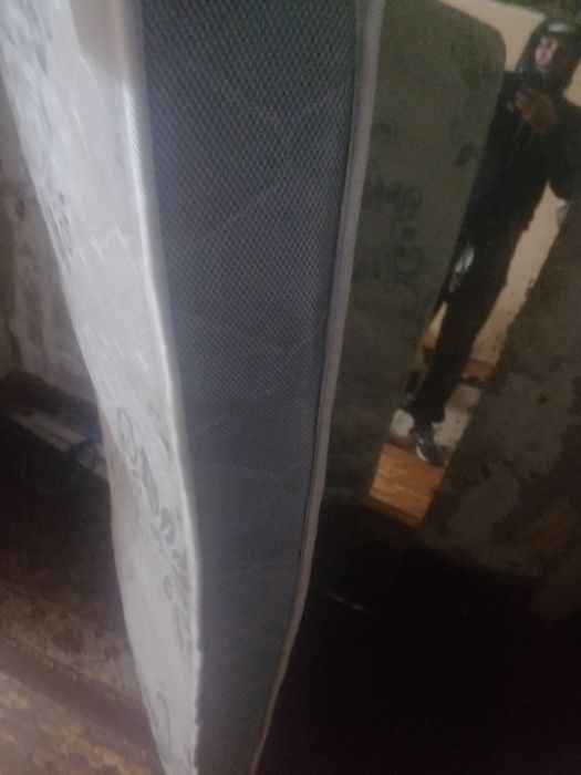 Продам матрас детский