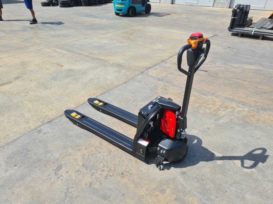 Transpalet Liza Electrica 2000 kg