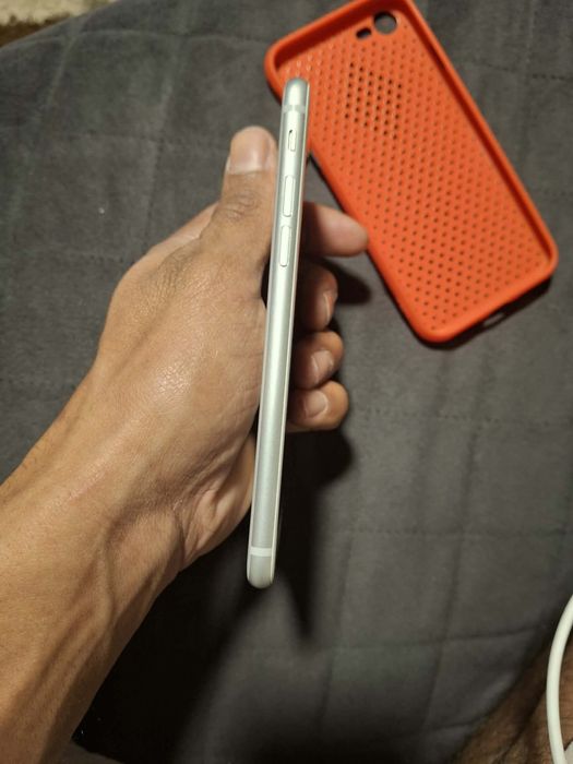 IPhone 8 64 GB  Silver