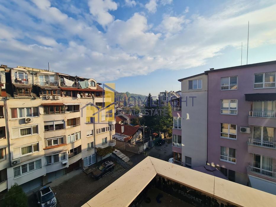 Тристаен апартамент в кв. Овча купел 1