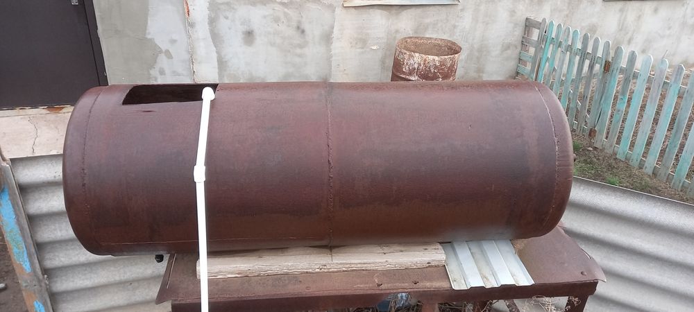 Бак сатылады. Продам бак