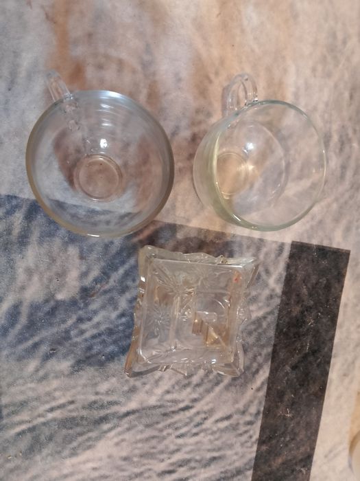 Чайник с чашками б/у