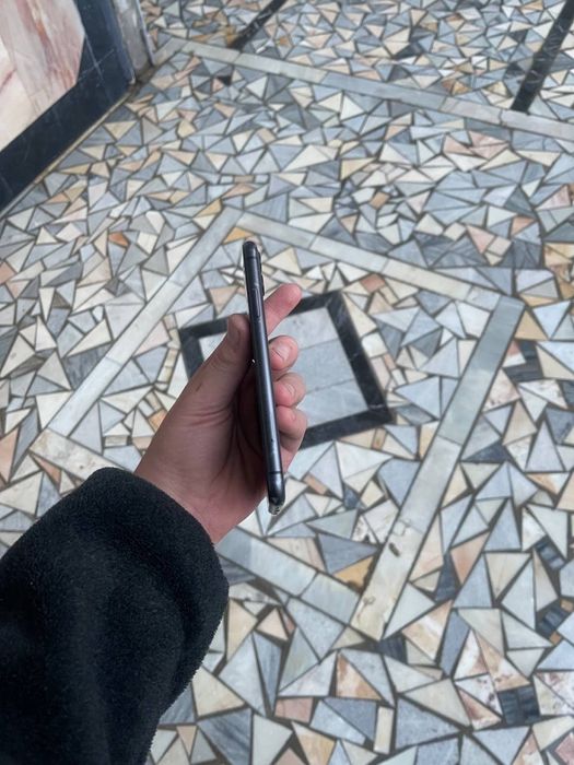 Iphone 11 холати идеал hali sotilmadi