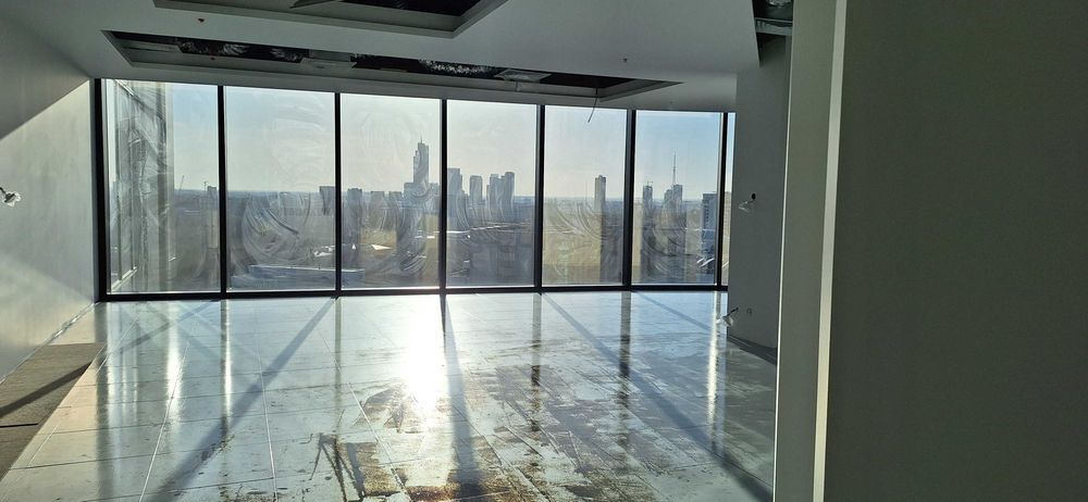 Профессиональный монтаж фальшпола и напольных покрытий  BXDEVELOPMENT