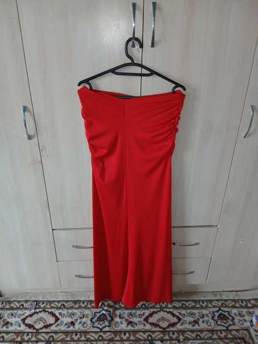 Вечрни платье красни