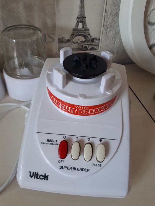 Блендер Vitek б/у