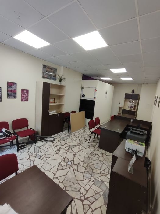 Дава се под наем Магазин в Русе, Център - 80 кв.м за 331.5 € - Снимка #2