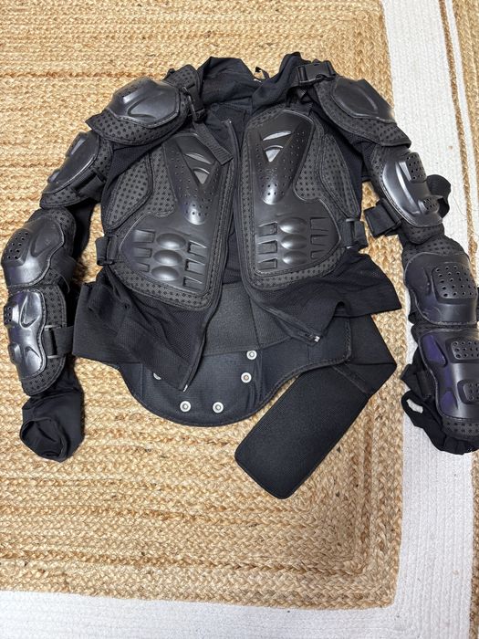 Vind armuri atv adulti si copii instare gorte buna