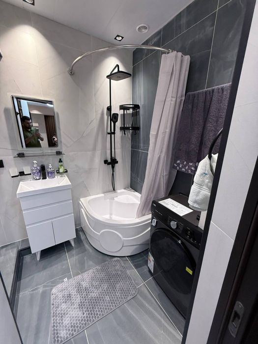 2 комнатная площадь 52м2. Цум, Ц7 школа 110