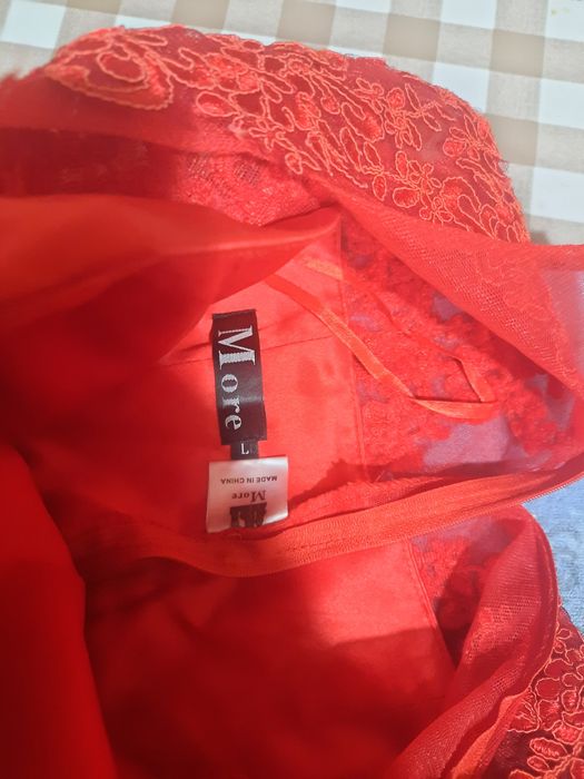 Продам красивое вечернее платье