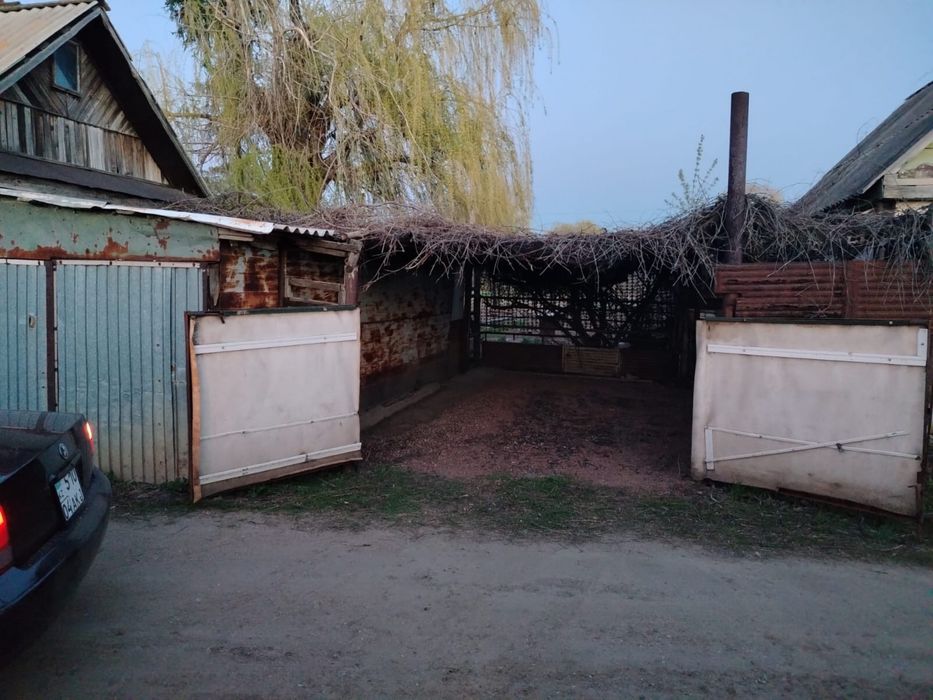 Продам дачу в хорошем районе