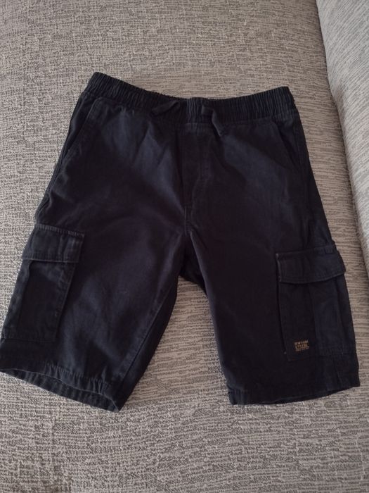 Pantaloni scurti 9-10 ani H&M