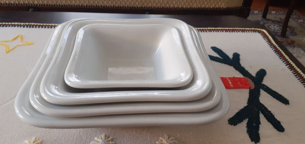 Порцеланови съдове, купи