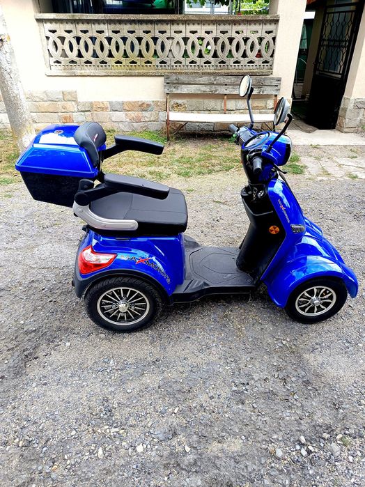 Продавам нова четериколка maxmotors