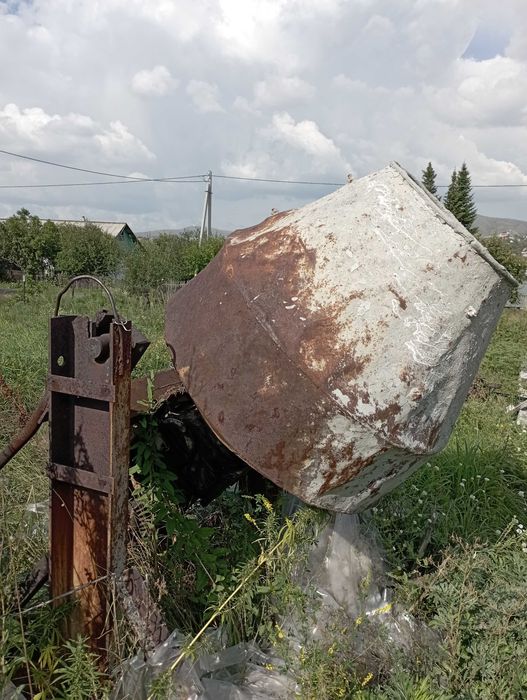 Продам Бетономешалку