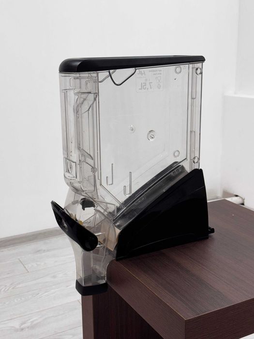 Диспенсър за насипни храни 7,5 л