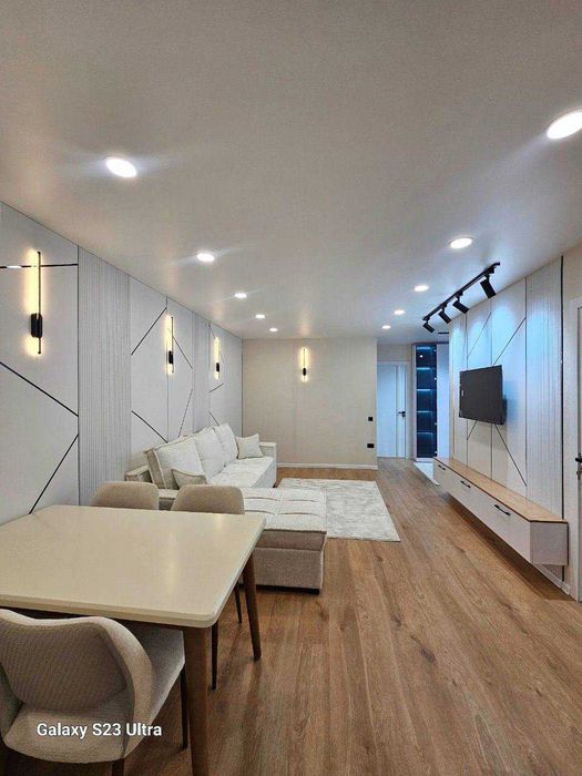 Вторичка кирпич, Чиланзар 2 квартал, 4 комнаты новый ЕВРО ремонт