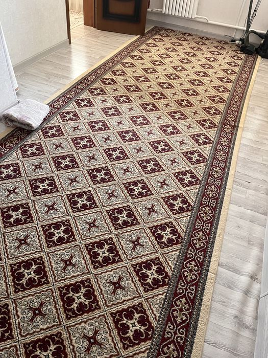 Продаем ковер 6/2м