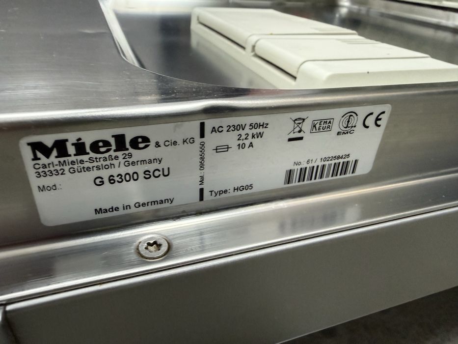 Съдомиялна MIELE 60/см  Автоматично отваряне