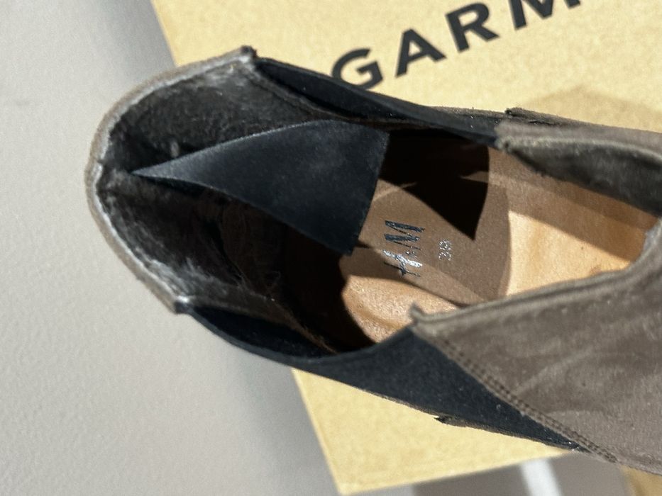 Botine H&M de toamna - primavara marimea 39