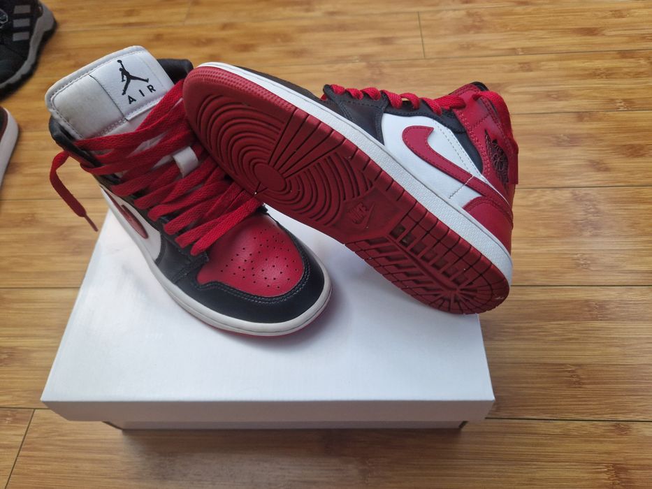 WMNS air jordan 1 mid