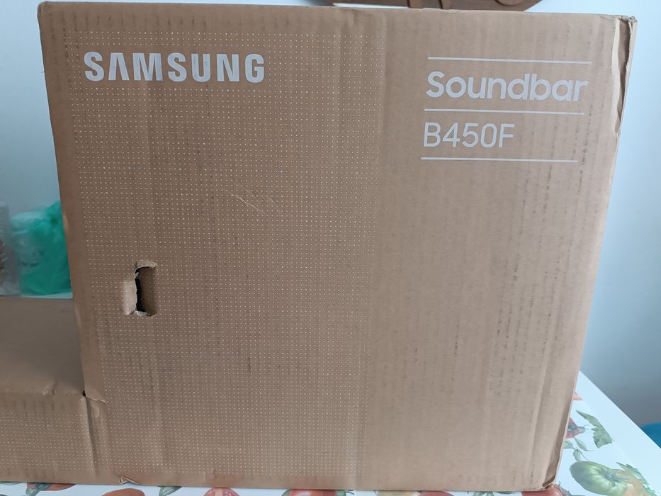 Soundbar Samsung nou,desfăcut doar pentru probă.