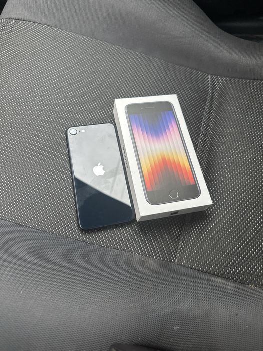 Iphone se 2022 с 128 гб