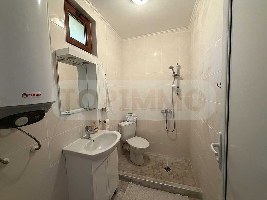 Продава се Къща в с. Александрово, Област Шумен - 315 кв.м за 389 €/кв.м - Снимка #17