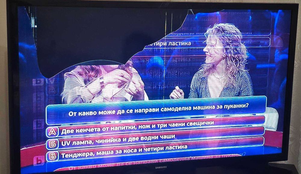 Телевизор  SAMSUNG UE32M4002AKXXH  за части