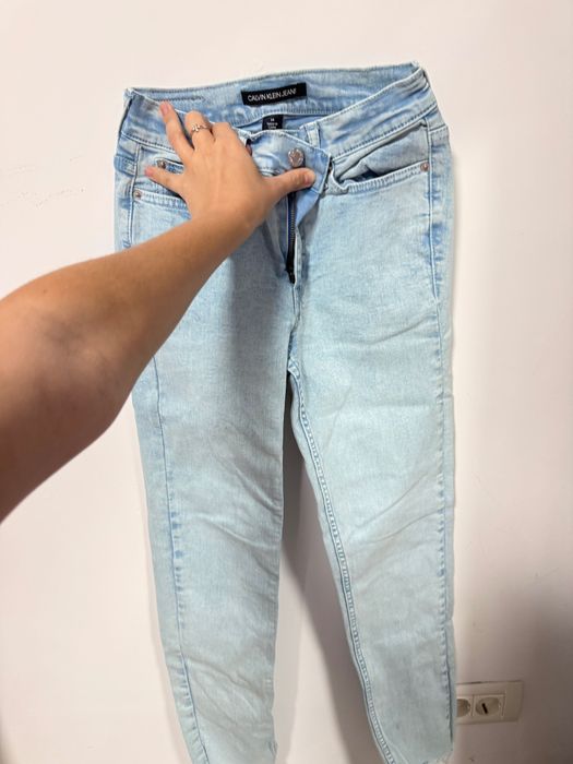 Blugi skinny Calvin Klein – mărimea 24