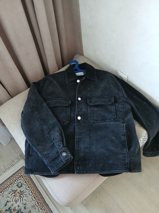 Продам новую куртку