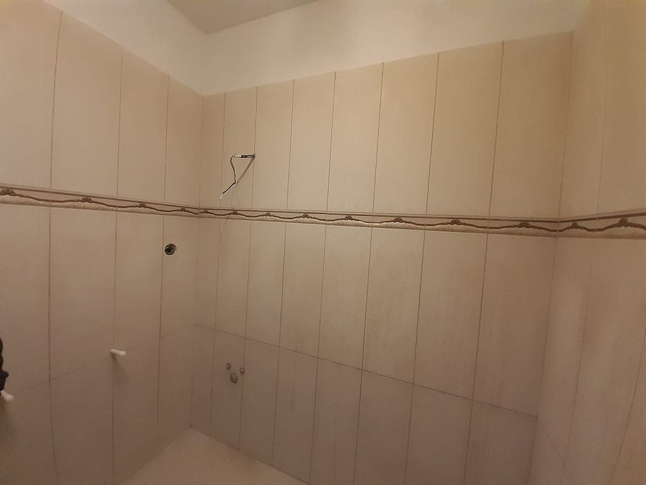 Execut lucrări de finisaje interioare
