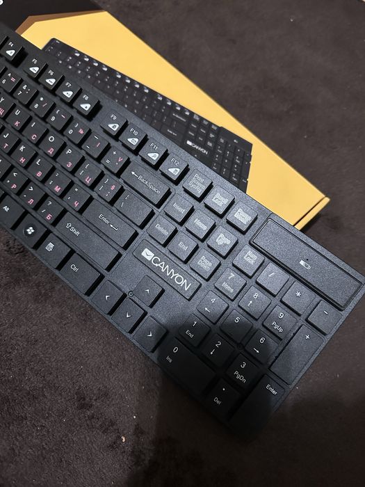 Canon Ultra-slim wireles keyboard