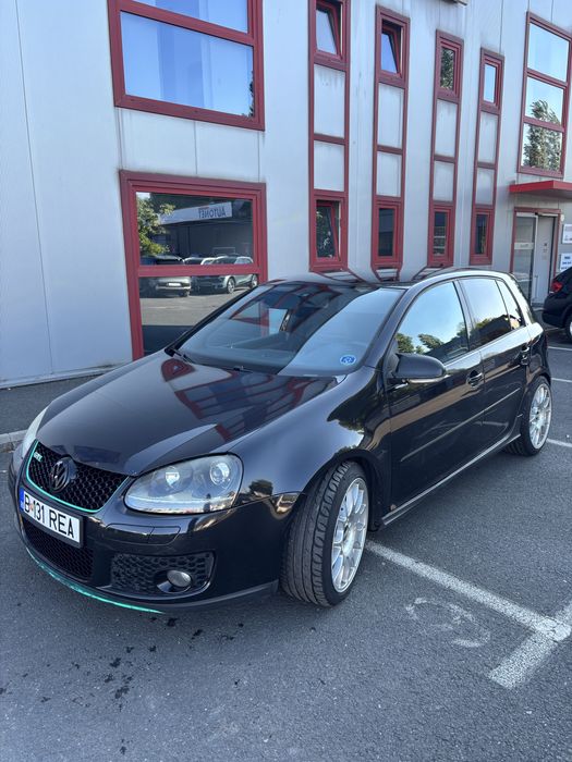 Volkswagen Golf GTI Mk5