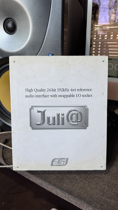 Звуковая карта ESI Julia Professional PCI Audio Interface.