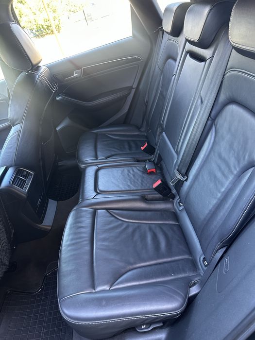 Продавам Audi SQ5