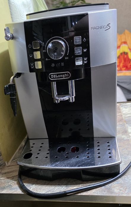 Кафеавтомат Delonghi Magnifica S