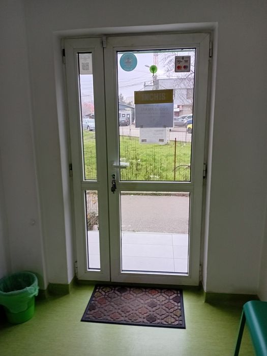 Vanzare usi exterior si interior